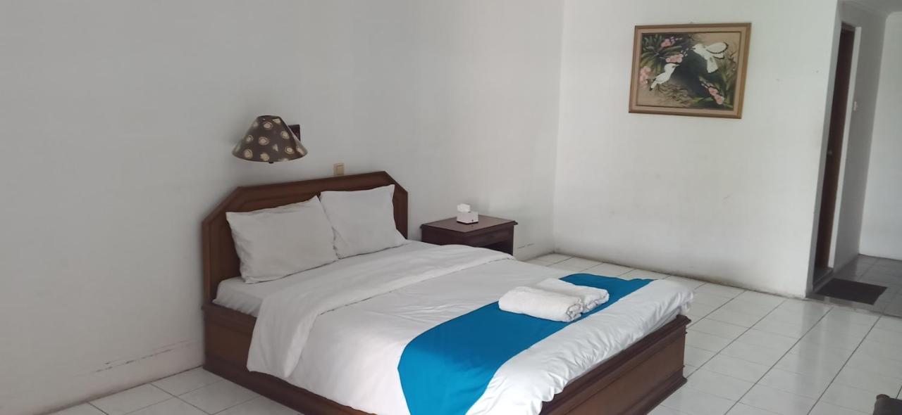 Hotel Sanashtri By Shm Bonorejo Zewnętrze zdjęcie
